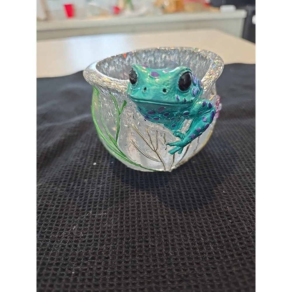 Resin‎ Handmade Frog Flower Pot Decoration Gift Plants. 681